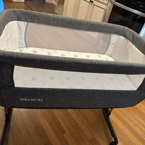 Mika Micky Bassinet